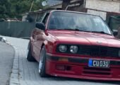 BMW E30 325i